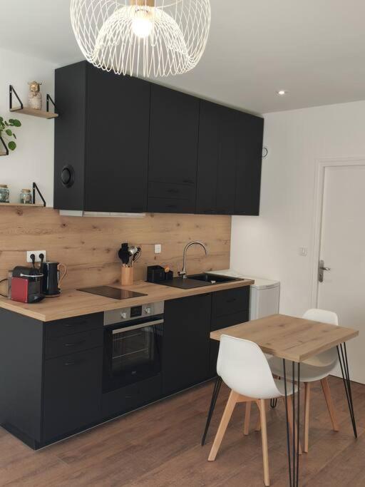 Annecy Vieille Ville, Superbe Appartement Au Calme Exterior photo